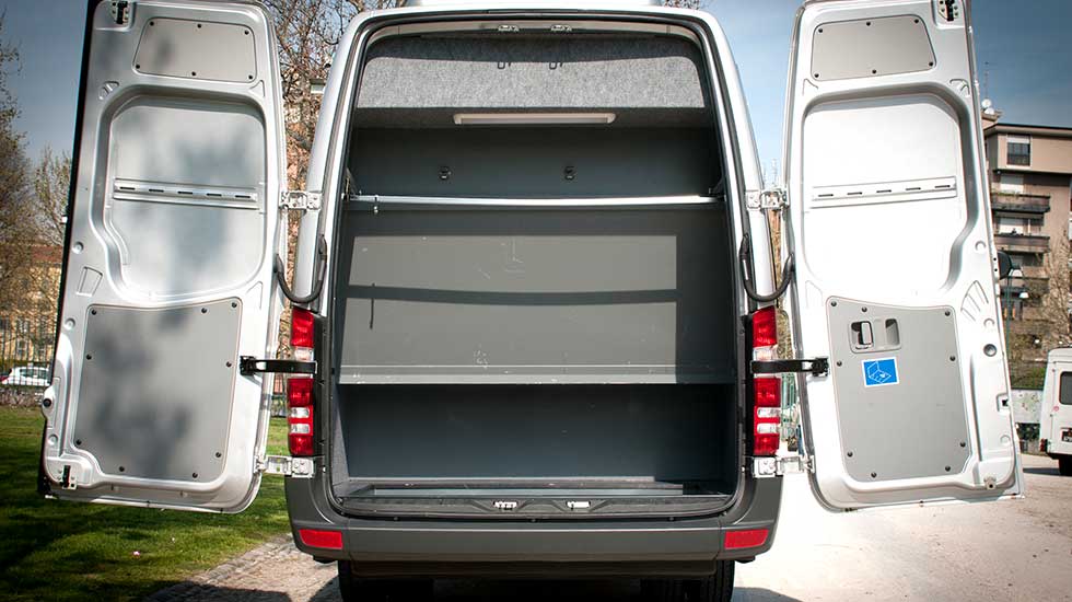 Мерседес Sprinter 315 Luxury 16 мест Long: детали